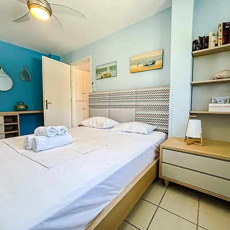 בית נופש Front Beautiful Family House פפקוהורי