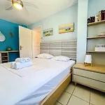 Semesterbostad Front Beautiful Family House Pefkochori