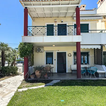 Hébergement de vacances Front Beautiful Family House