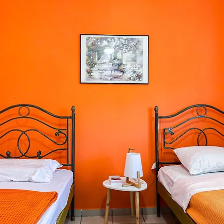 Hébergement de vacances Front Beautiful Family House *