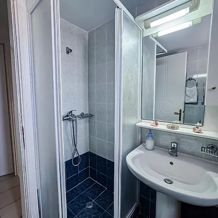 Nyaraló Front Beautiful Family House