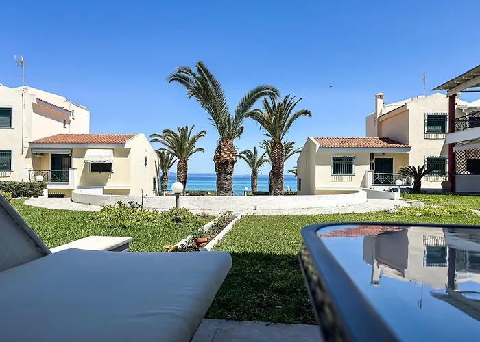 Casa vacanze Front Beautiful Family House Pefkochori